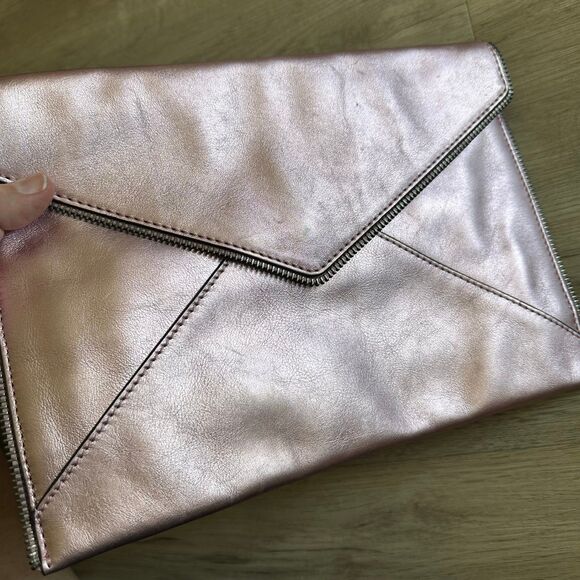 Rebecca Minkoff Rose Gold Leather Leo Clutch Envelope Zipper Edge - Picture 4 of 11